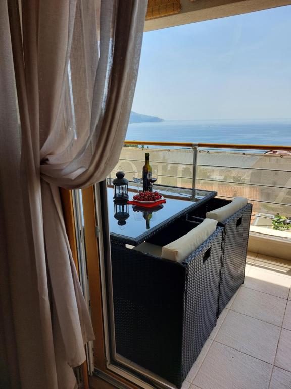 Photo #1 of Apartment-Hotel Vila Petrovic-Becici in Bečići, Montenegro