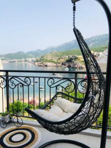 Photo #4 of Apartment Seaside in Pržno, Montenegro