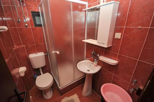 Photo #2 of Apartments Kuc in Šušanj, Montenegro