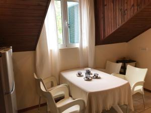 Photo #4 of AMAZING SEA VIEW Guest House ADRIATICA in Prčanj, Montenegro