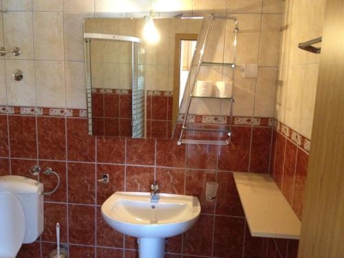 Photo #3 of Apartments De Lara in Utjeha Bušat, Montenegro