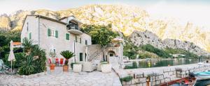 Photo #3 of Apartment Lukiduki at the beach - Kotor in Orahovac, Montenegro
