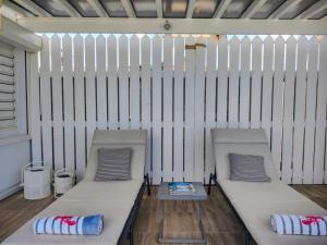 Photo #5 of Ti-Case - 2 bedroom Beachfront Gem 2 in Sandy Ground, Saint Martin