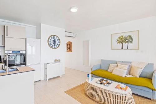 Photo #3 of Beachfront Apartment Flamant Grand Case in Grand Case, Saint Martin