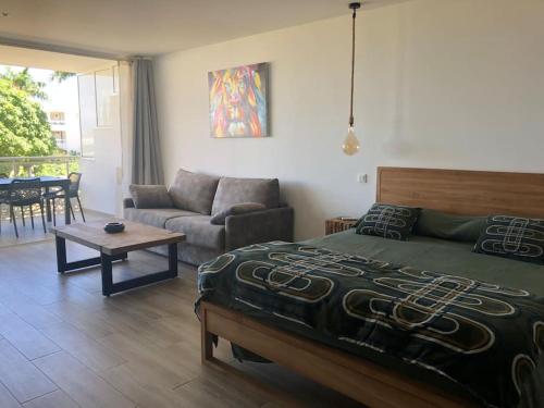 Photo #2 of Charmant studio avec vue mer, terrasse Anse-Marcel in Anse Marcel, Saint Martin