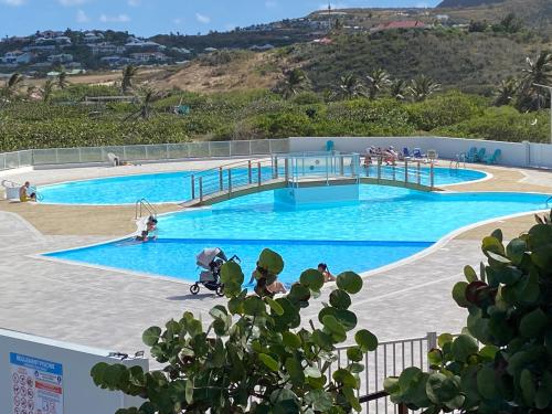 Photo #3 of Studio Orient Bay in Saint Martin, Saint Martin