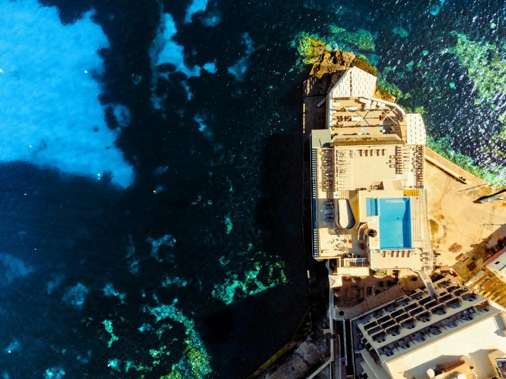 Photo of Gillieru Harbour Hotel in St Pauls Bay, Malta