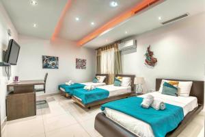 Photo #5 of Oceanfront 3BR Penthouse Luxury & Views in Sliema in Tas Sliema, Malta