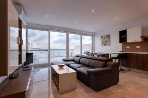 Photo #5 of Pretty Beachfront Penthouse in Mellieha in Mellieħa, Malta