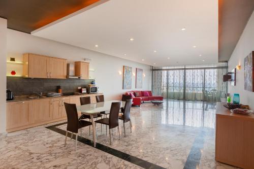 Photo #3 of Spacious Seafront APT with Living, Sofa, WIFI & AC by 360 Estates in Tas Sliema, Malta