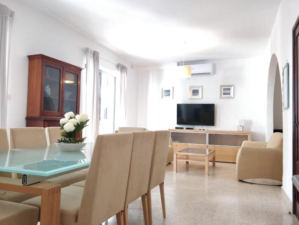 Photo #1 of Large apartment close to rocky beach MCRE1-1 in Sliema, Malta