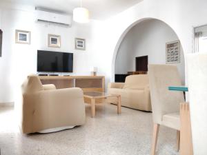 Photo #5 of Large apartment close to rocky beach MCRE1-1 in Sliema, Malta