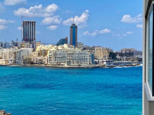 Photo #2 of Sliema, Stylish 1 Bedroom Apartment with Parking. in Sliema, Malta