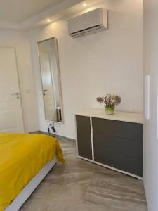 Photo #5 of Sliema, Stylish 1 Bedroom Apartment with Parking. in Sliema, Malta