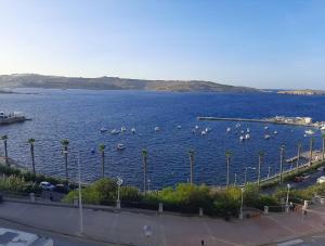 Photo #4 of New Seafront apartment – Spectacular views in San Pawl il Baħar, Malta