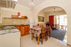 Photo #4 of Lantern apartments in Iż Żebbuġ, Malta