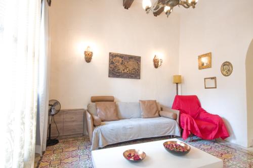 Photo #2 of Senglea medieval house in Ħal Qormi, Malta