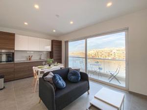 Photo #4 of Sea front 3rd floor Apartment in Marsaskala by Solea in Wied il Għajn, Malta