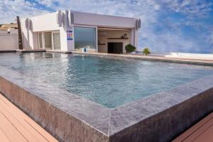 Photo #4 of Lux Apartments - Infinity Horizon Duplex in Ix Xgħajra, Malta