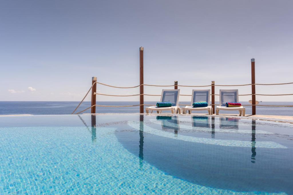 Photo #1 of Waters-Edge Complex in Marsaskala, Malta
