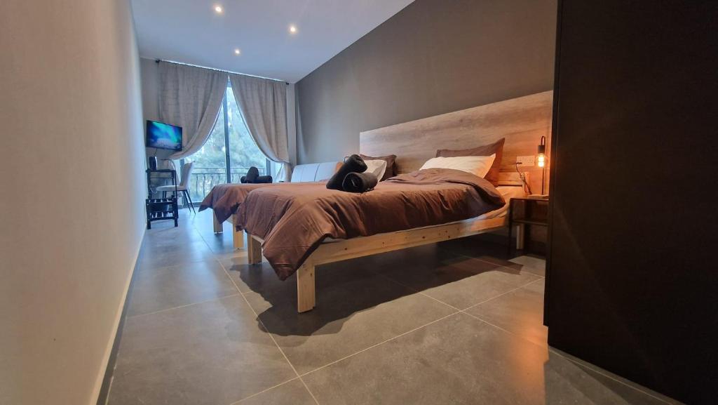 Photo of Mingles Suites in Il Gżira, Malta