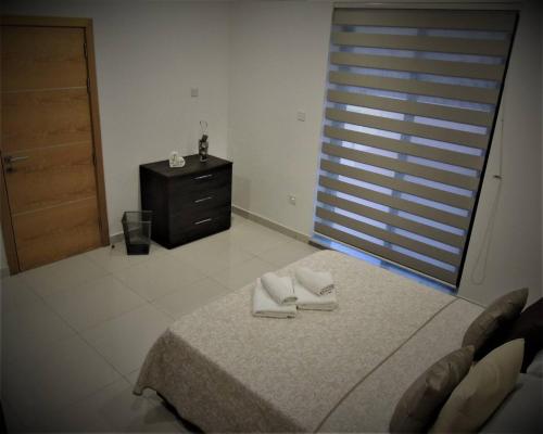 Photo #3 of Penthouse Ghadira With Amazing Views! By Homely in Il Mellieħa, Malta