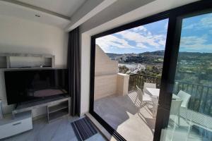 Photo #6 of The Diamond Apartment in San Pawl il Baħar, Malta