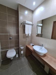 Photo #4 of Water's Edge Hotel in Birżebbuġa, Malta