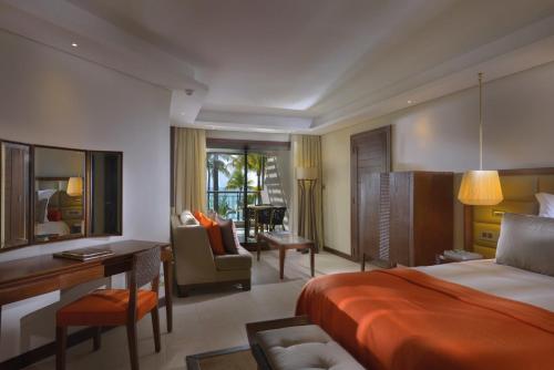 Photo #2 of Royal Palm Beachcomber Luxury in Grand Baie, Mauritius