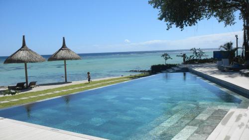 Photo #3 of Sunset Coast Apartment in Flic en Flac, Mauritius