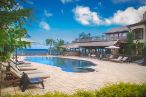 Photo #4 of Sunset Reef Resort & Spa in Pointe aux Piments, Mauritius