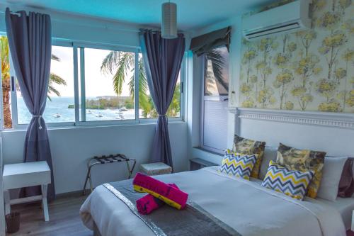 Photo #2 of Boutique Villa on the Rocks with Stunning Sea Views, Infinity Pool & Private Sea in Trou d Eau Douce, Mauritius