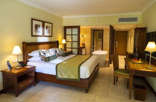 Photo #3 of Maritim Resort & Spa Mauritius in Terre Rouge, Mauritius
