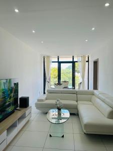 Photo #4 of Flic en Flac Luxe Seascape in Flic en Flac, Mauritius