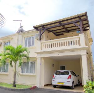 Photo #5 of Azure Villa in Quatre Cocos, Mauritius