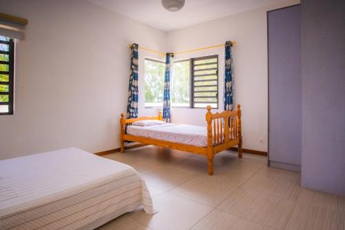 Photo #2 of Villa Fitz: Sunlit Beach Getaway w/ Pool + WIFI in Trou d Eau Douce, Mauritius