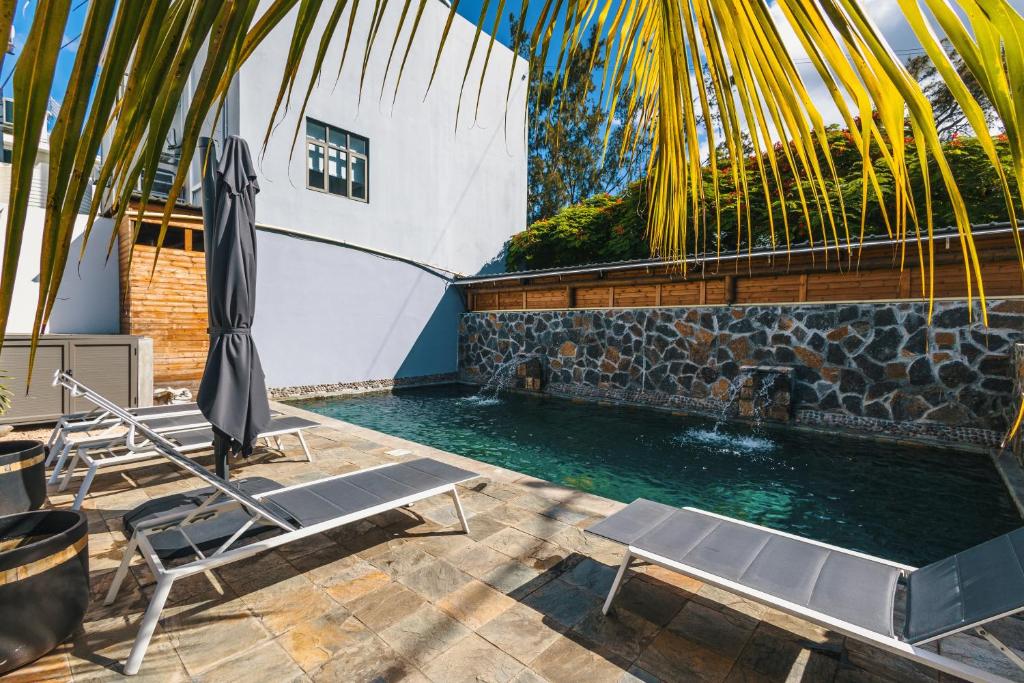 Photo #1 of Cozy Penthouse - Near restaurants and beaches in Grand Baie, Mauritius