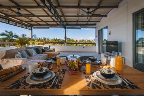 Photo #3 of Cozy Penthouse - Near restaurants and beaches in Grand Baie, Mauritius