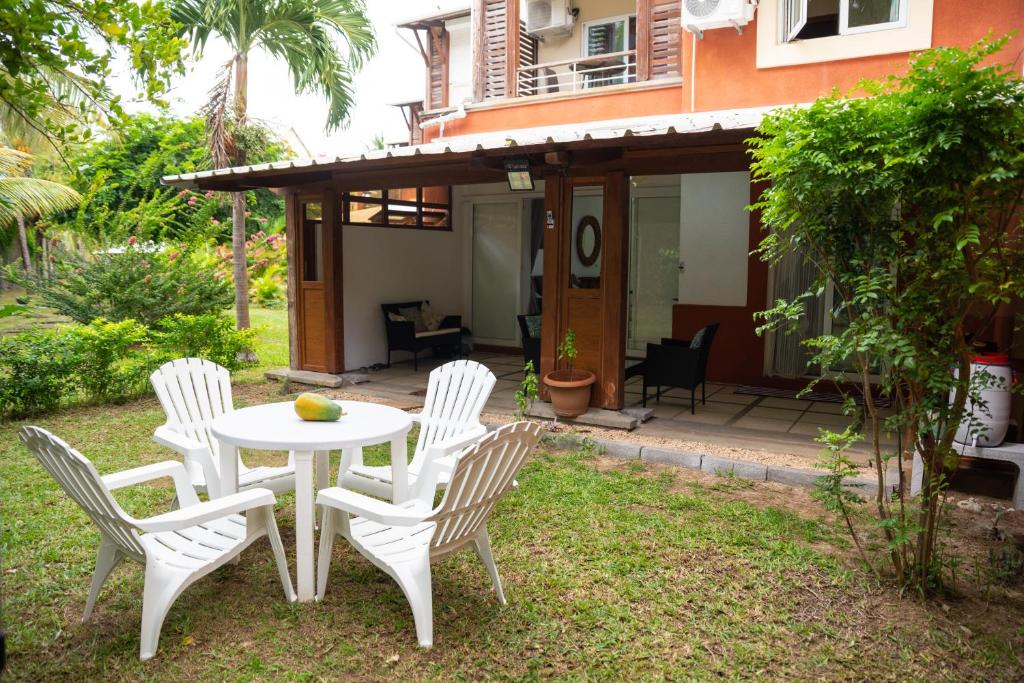 Photo #1 of Lovely 2 Bedroom Duplex next to the Beach at Jardin Du Cap in Cap Malheureux, Mauritius