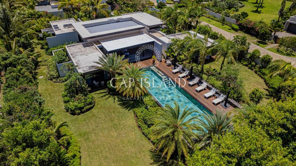 Photo #1 of Luxueuse Villa Monticello, Golf & Spa Resort in Grande Riviere Sud Est, Mauritius