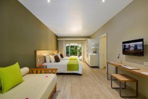 Photo #6 of Mauricia Beachcomber Resort & Spa in Grand Baie, Mauritius