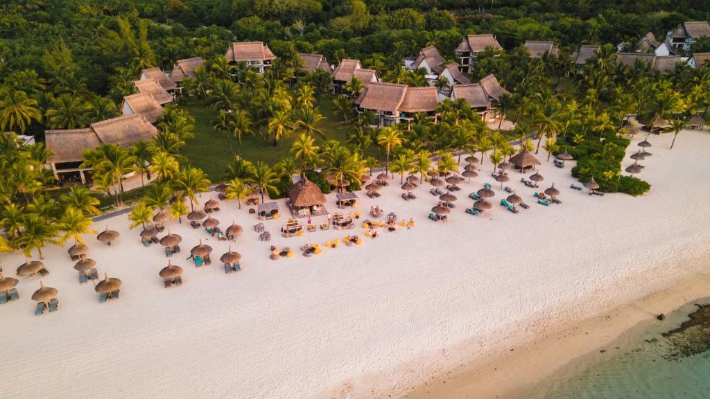 Photo of Dinarobin Beachcomber Golf Resort & Spa in Case Noyale, Mauritius