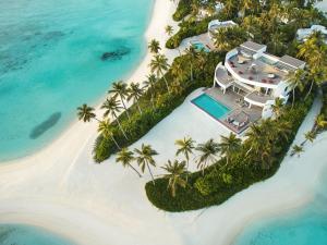 Photo #6 of Jumeirah Olhahali Island Maldives in North Male Atoll, Maldives