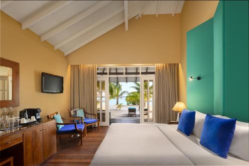 Photo #2 of Adaaran Select Meedhupparu - Complimentary Stay for 1 Child for Stays between April 2025 to September 2025 in Raa Atoll, Maldives
