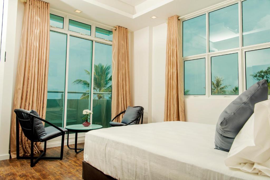 Photo of Acacia Beach Hotel in Hulhumalé, Maldives