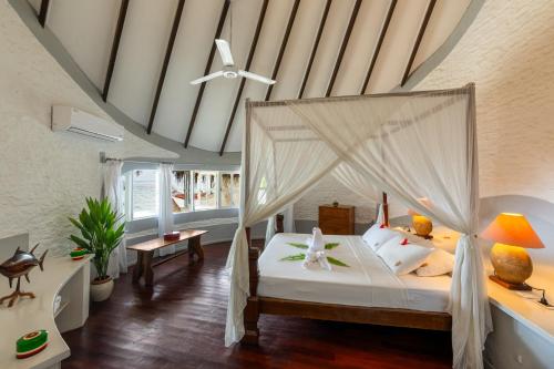 Photo #2 of Nika Island Resort & Spa, Maldives in Alifu Alifu Atoll, Maldives
