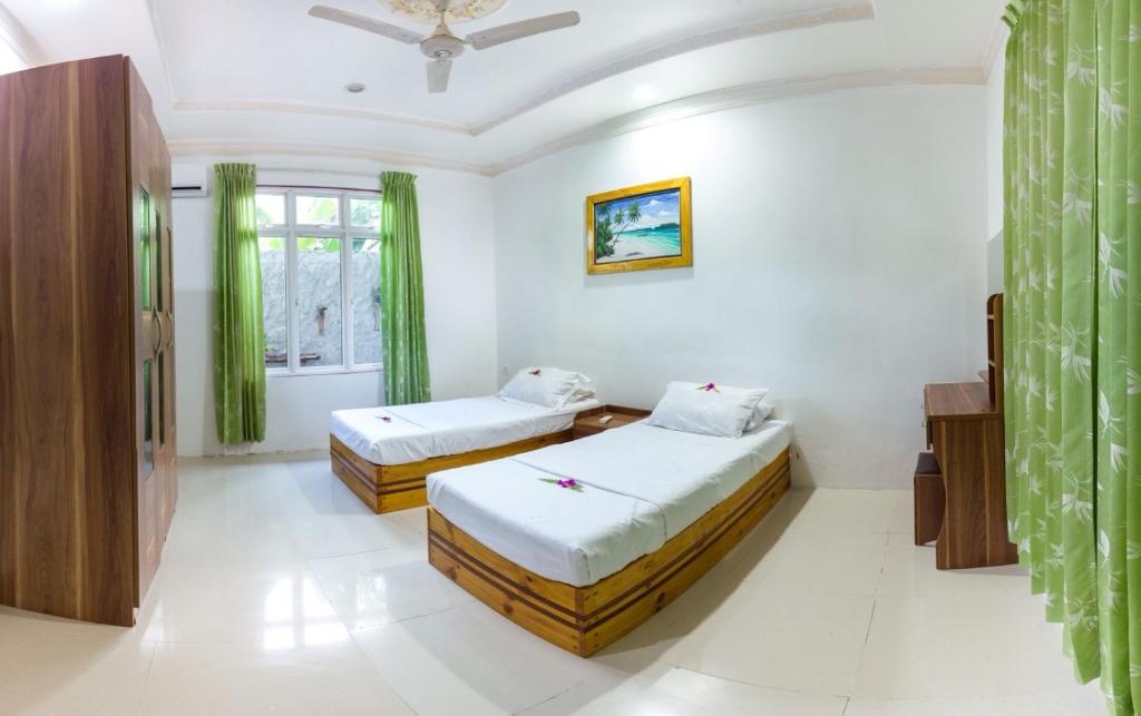 Photo of Malas Island View in Fulidhoo, Maldives