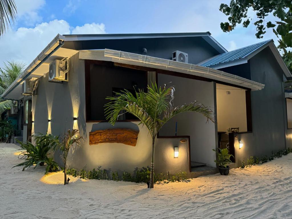 Photo of Dhigurah Beach Inn in Dhigurah, Maldives
