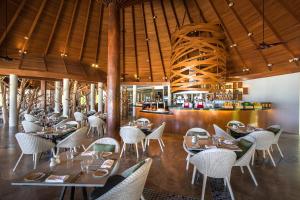 Photo #4 of OZEN LIFE MAADHOO - Luxury All Inclusive with Free Transfers in Kaafu Atoll, Maldives