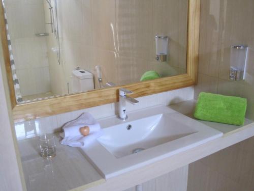 Photo #3 of Leaf fish guesthouse Maldives in Keyodhoo, Maldives